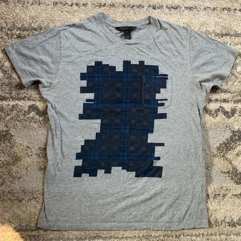 Marc by Marc Jacobs Gray Short Sleeve Pocket Tee Navy Blue Plaid Graphic Small